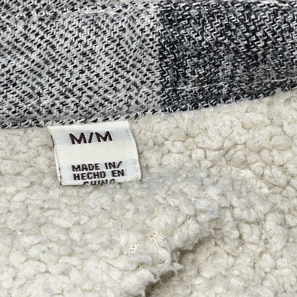 Original Weatherproof Vintage Shacket M Gray White Plaid Button Up Sherpa Lined - Picture 11 of 13
